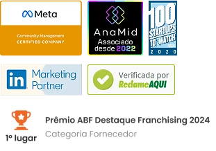 Selos de reconhecimentos que a mLabs recebeu.